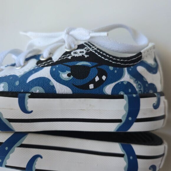 Converse Chuck Taylor All-Star Octopus Pirate High-Top Sneakers Youth 12 US - Picture 4 of 8